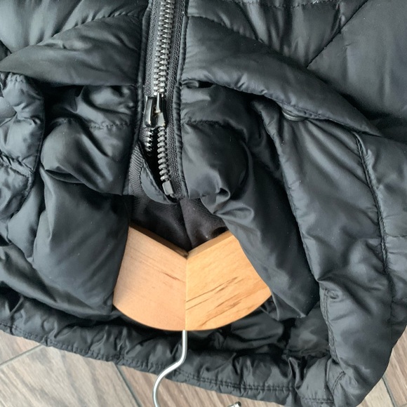 Lululemon Brave the Cold Jacket - Picture 4 of 4